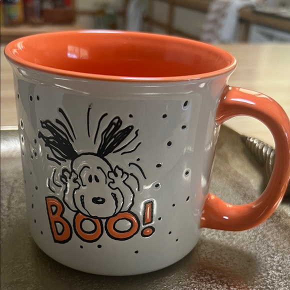 #1392=Peanuts “Boo!”Orange & White Halloween Mug - Picture 2 of 5